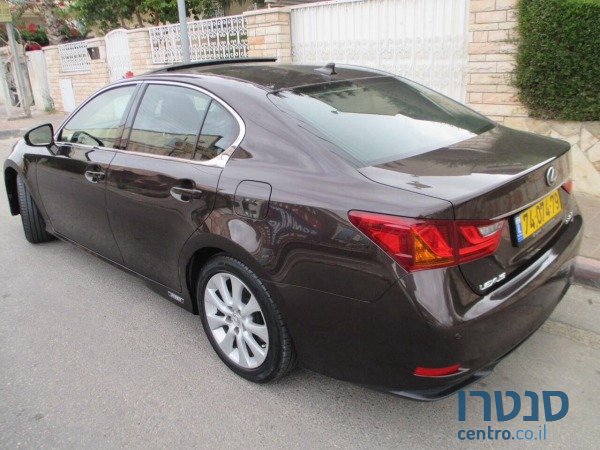 2012' Lexus GS photo #3