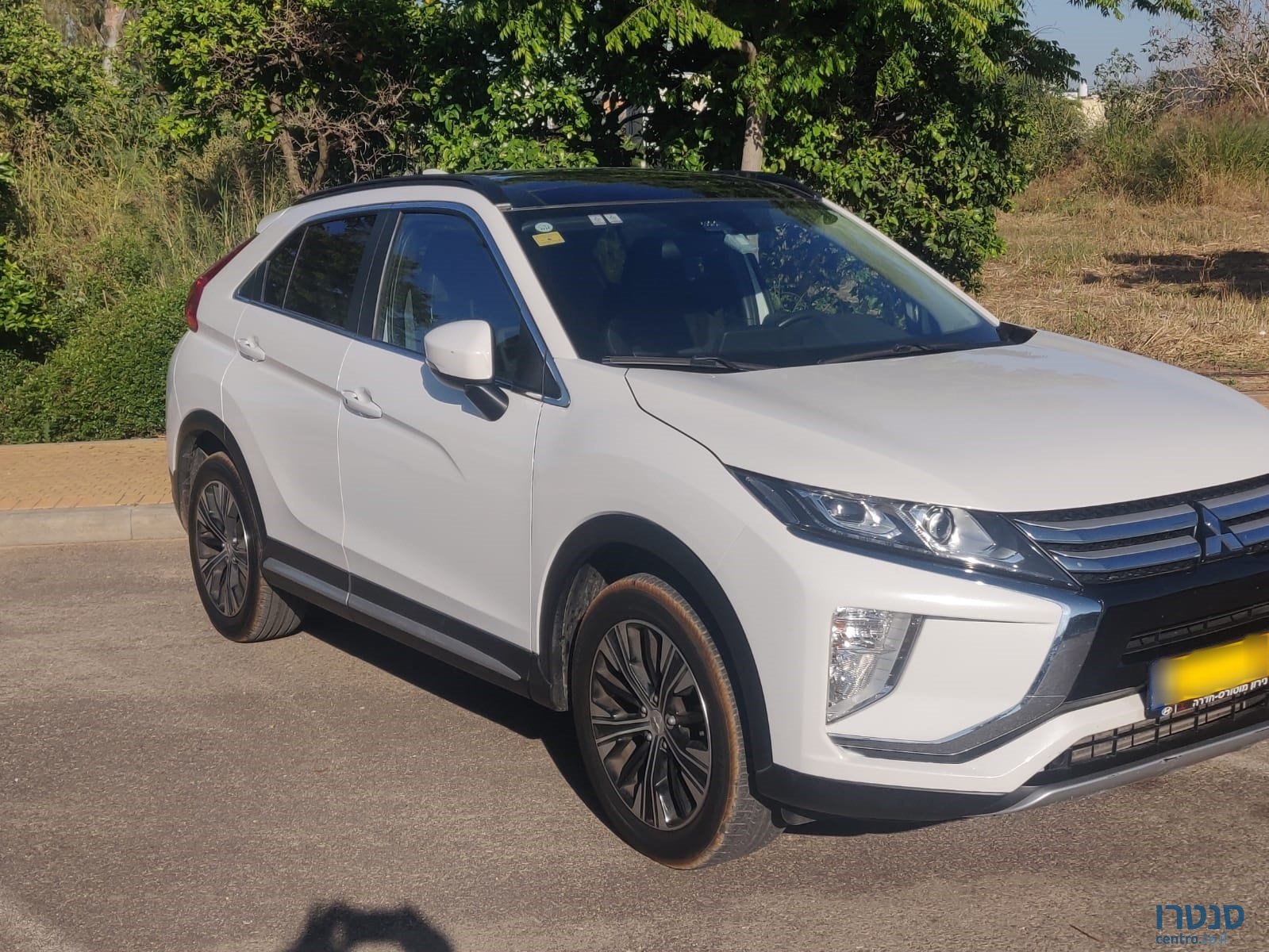 2020' Mitsubishi Eclipse Cross photo #4