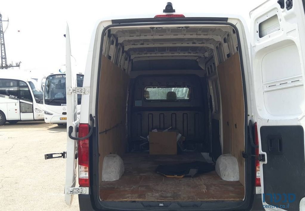 2018' Hyundai H350 יונדאי photo #4