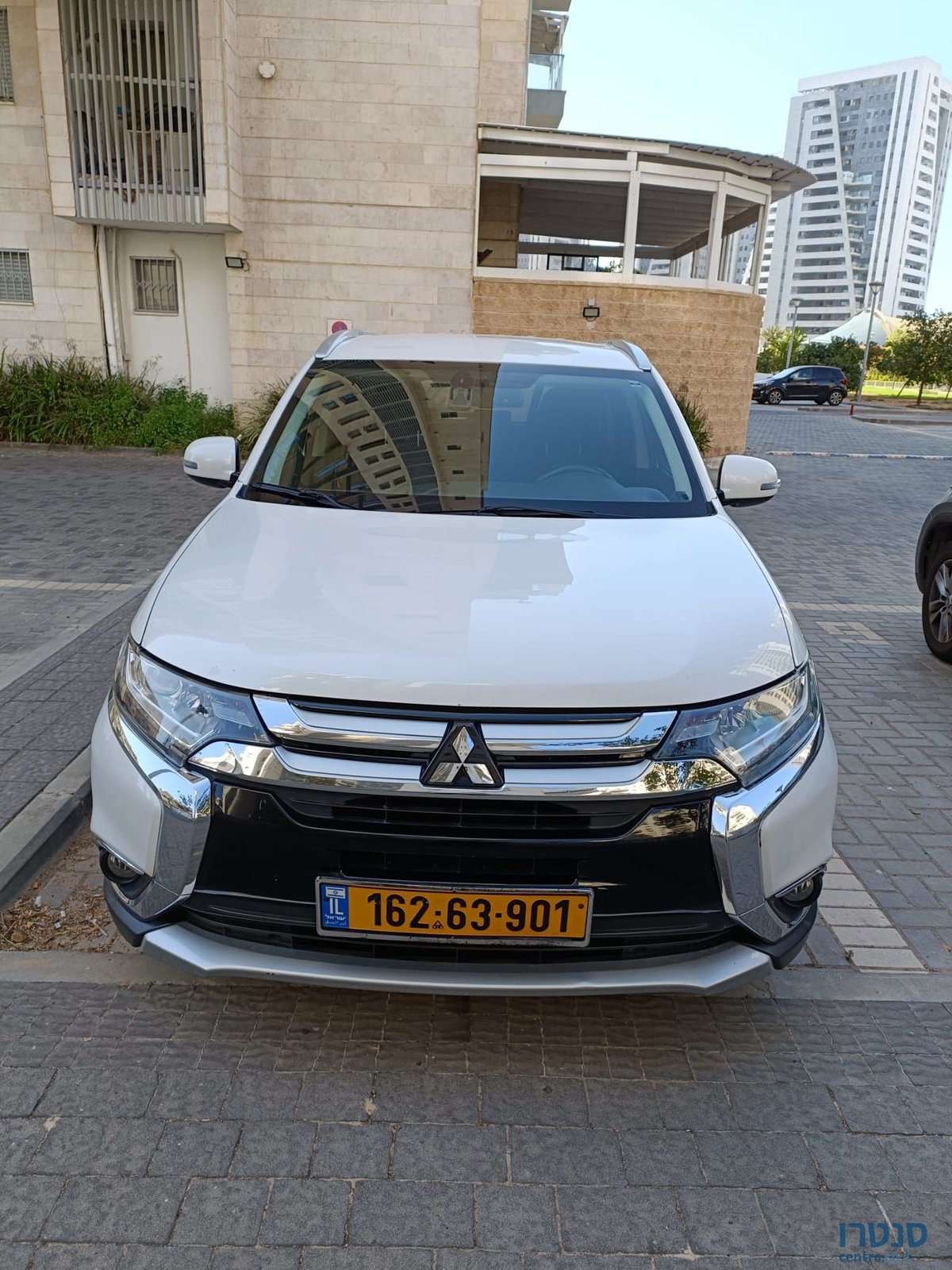 2017' Mitsubishi Outlander מיצובישי אאוטלנדר photo #3