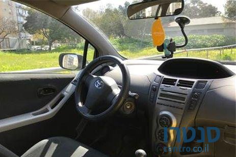 2011' Toyota Yaris טויוטה יאריס photo #4