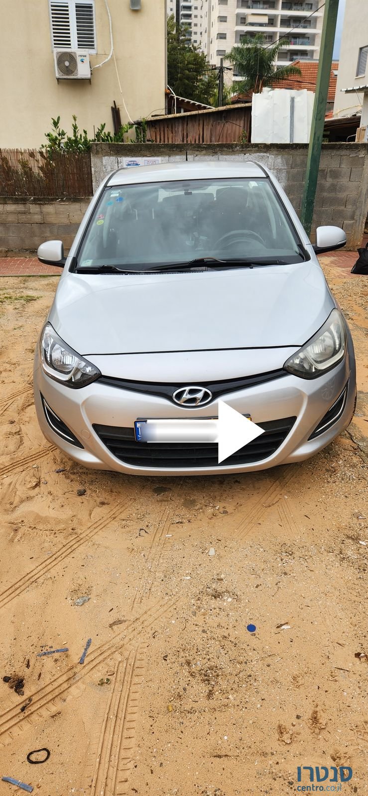 2013' Hyundai i20 יונדאי photo #2