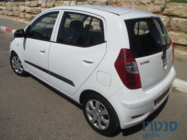 2012' Hyundai i10 photo #3