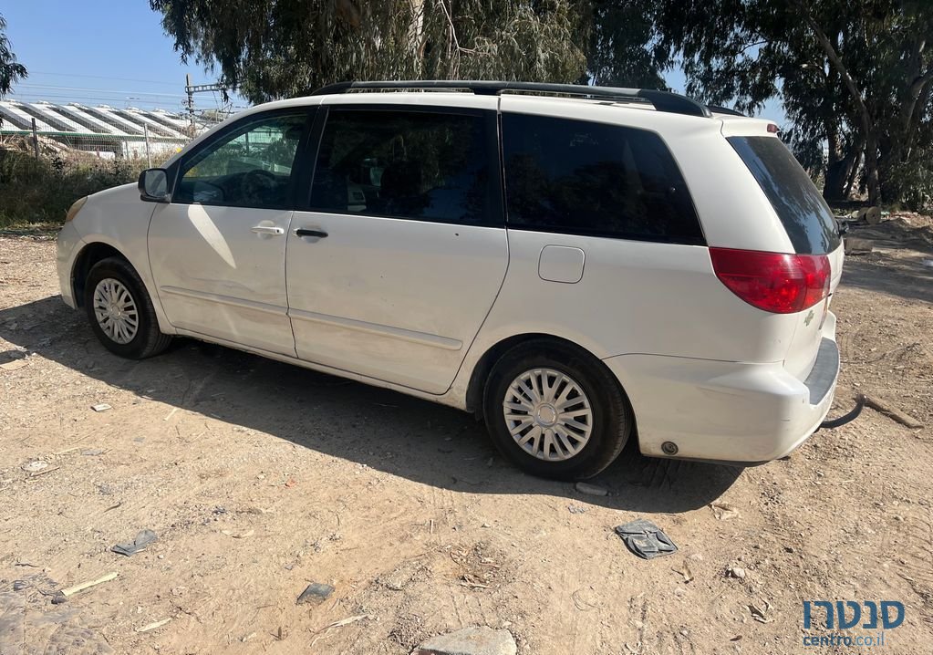 2009' Toyota Sienna טויוטה סיינה photo #5