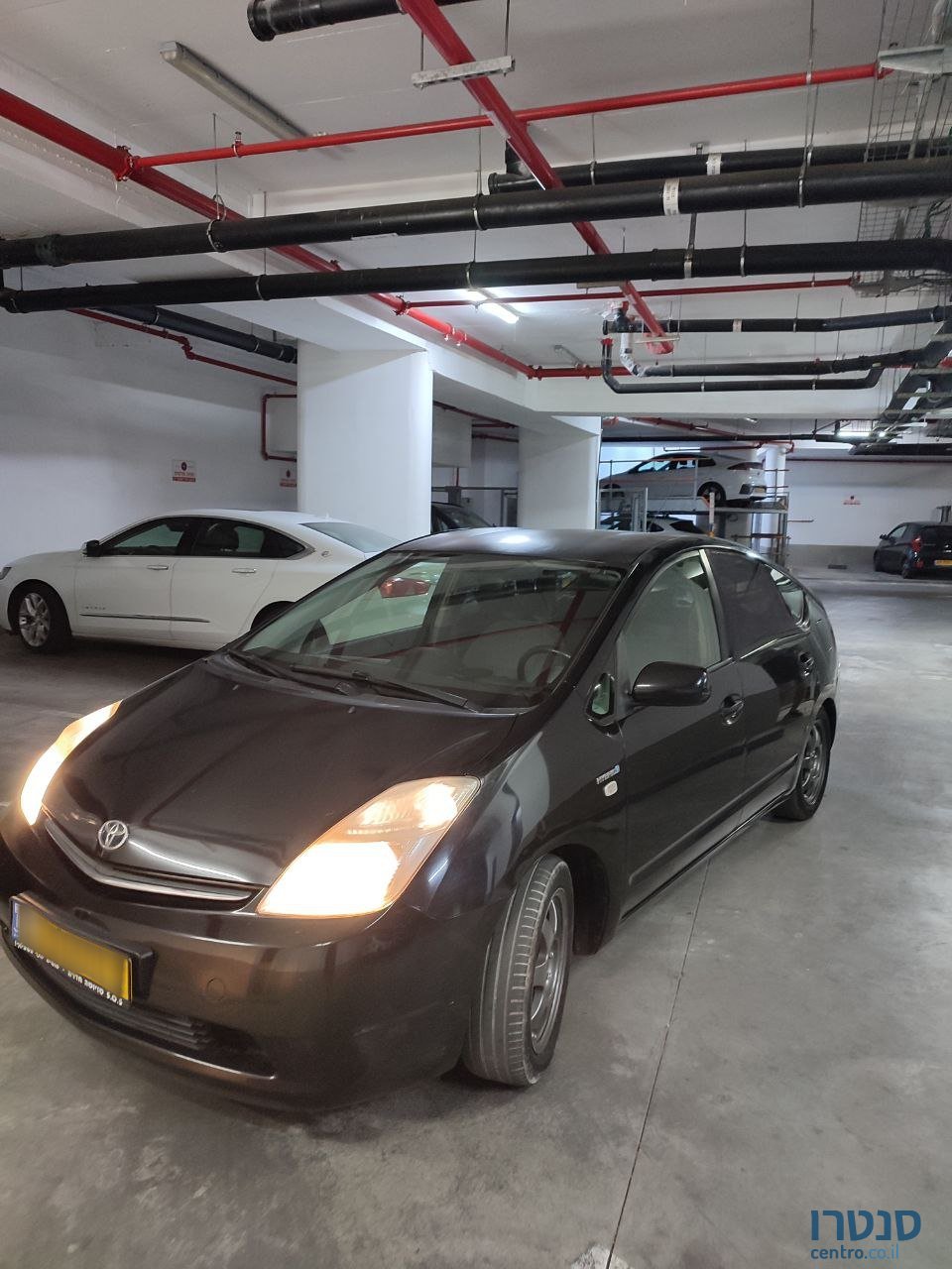 2009' Toyota Prius 20 photo #2