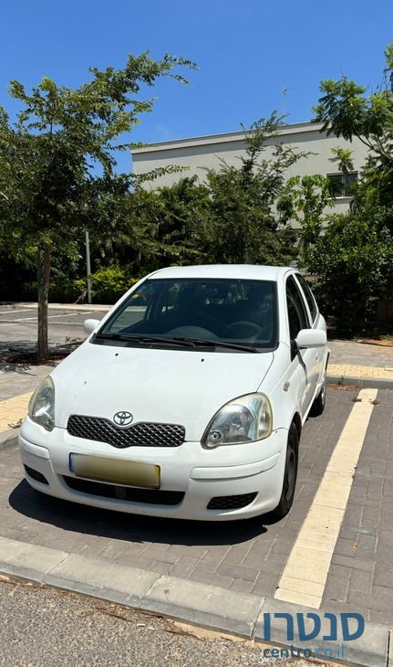 2004' Toyota Yaris טויוטה יאריס photo #1
