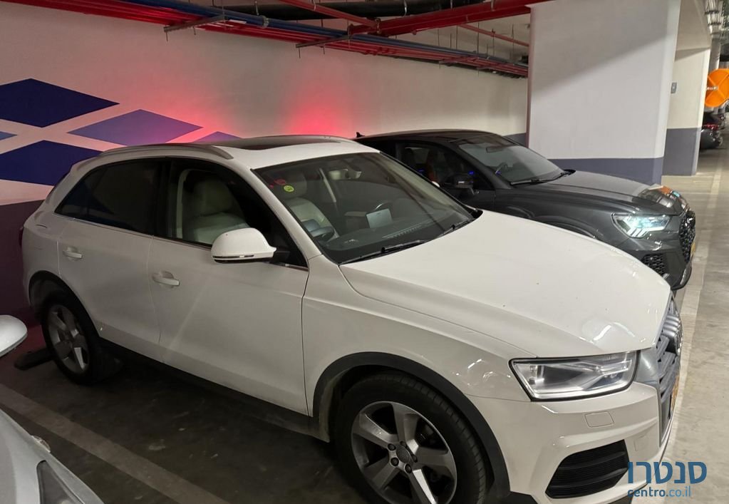 2016' Audi Q3 אאודי photo #1