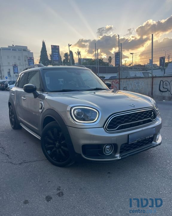 2019' MINI Countryman מיני קאנטרימן photo #3
