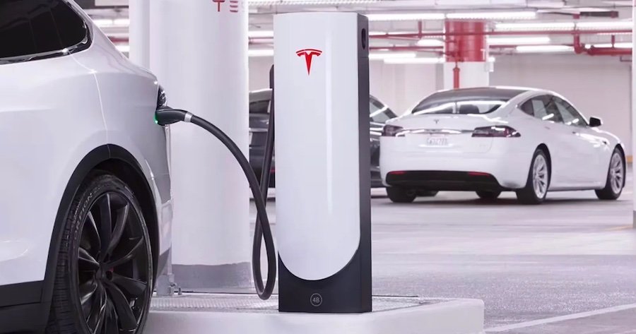 Tesla открыла в Израиле точки зарядки нового поколения