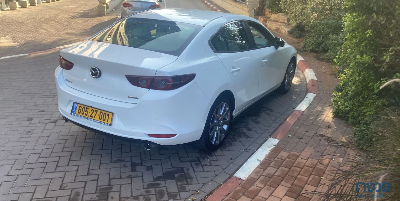 2019' Mazda 3 מאזדה photo #1