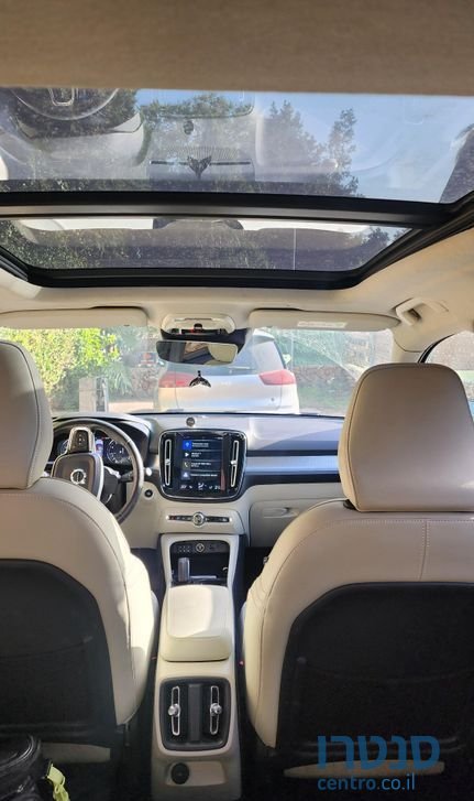 2020' Volvo XC40 וולוו photo #5