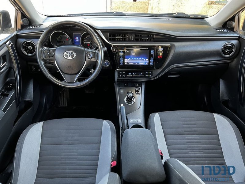 2016' Toyota Auris טויוטה אוריס photo #3