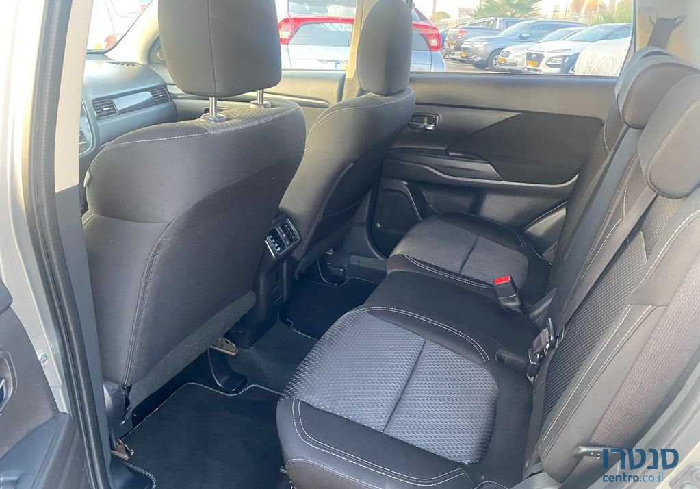 2019' Mitsubishi Outlander מיצובישי אאוטלנדר photo #3