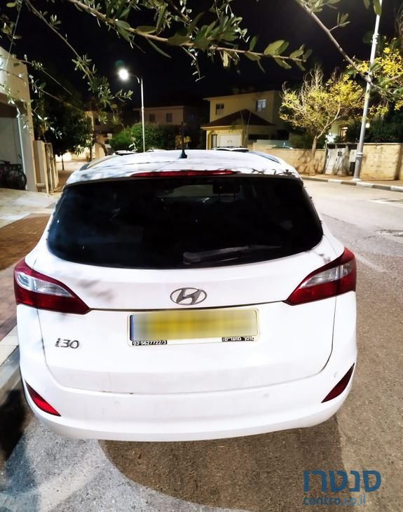 2013' Hyundai i30 יונדאי photo #2
