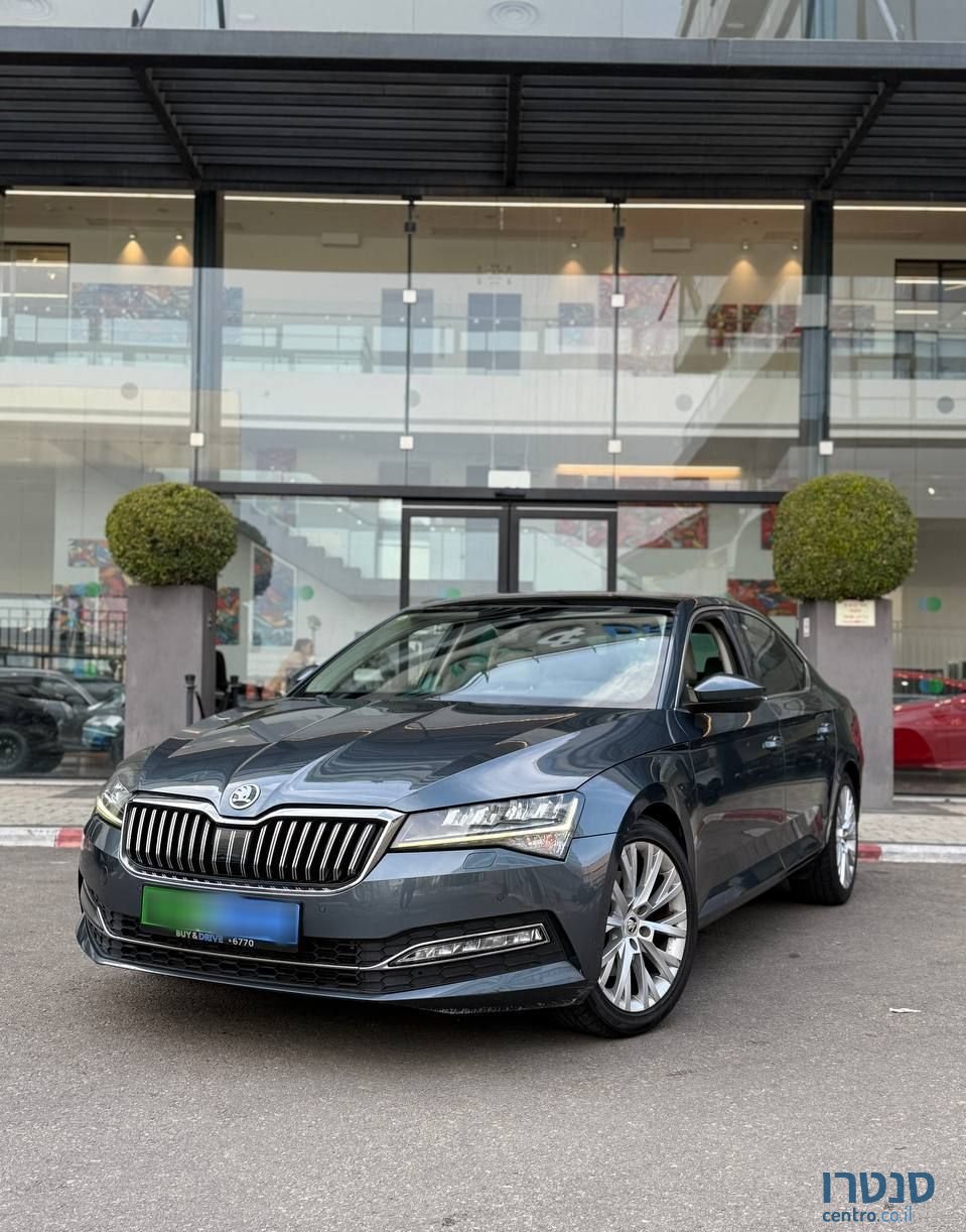 2020' Skoda Superb סקודה סופרב photo #3
