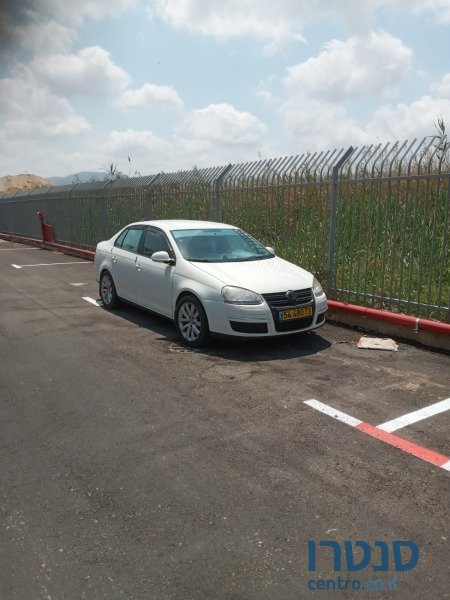 2011' Volkswagen Jetta photo #1