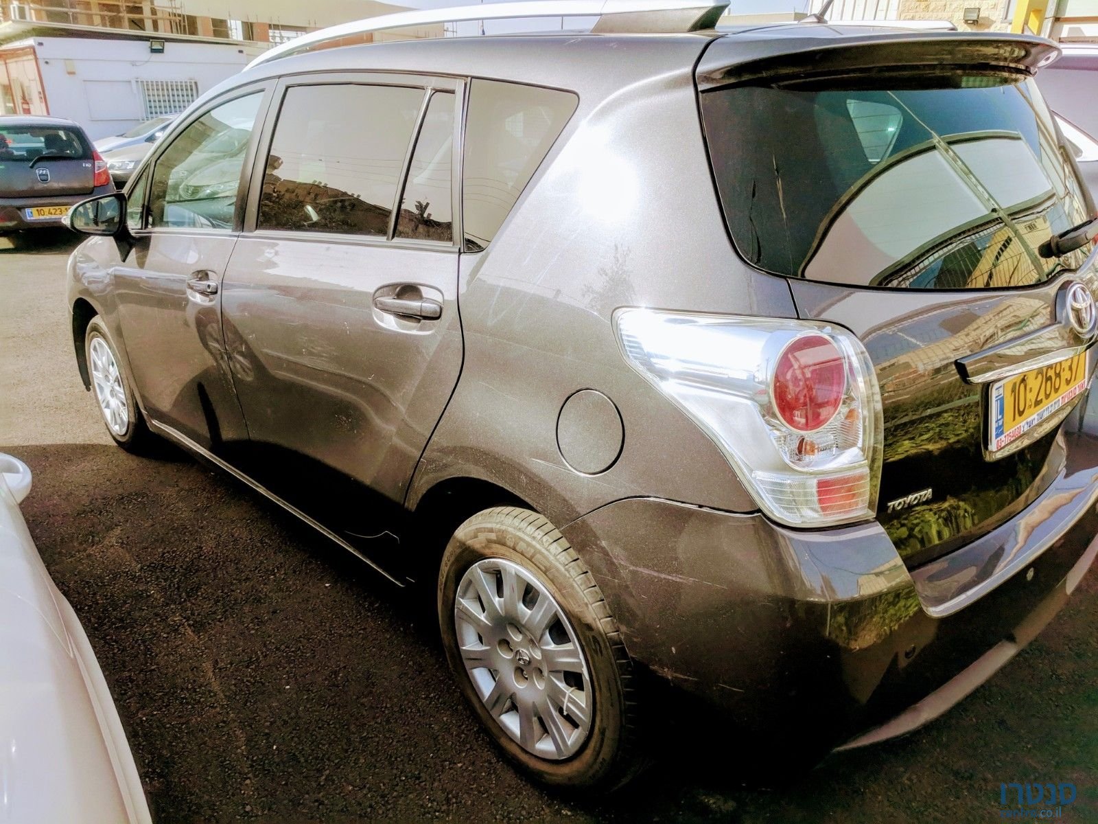 2016' Toyota Verso photo #3