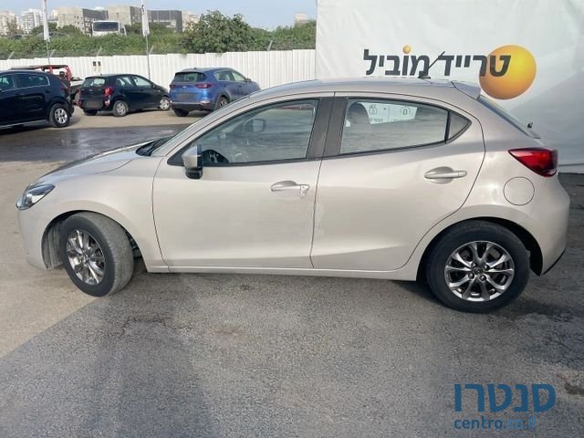 2022' Mazda 2 מאזדה photo #4