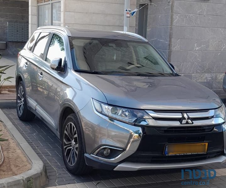 2017' Mitsubishi Outlander מיצובישי אאוטלנדר photo #3