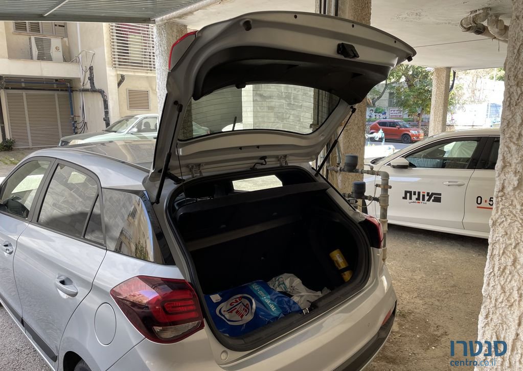 2020' Hyundai i20 יונדאי photo #2