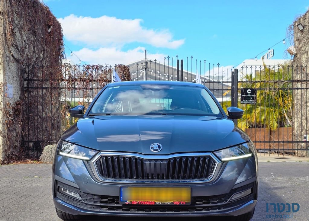 2022' Skoda Octavia סקודה אוקטביה photo #3