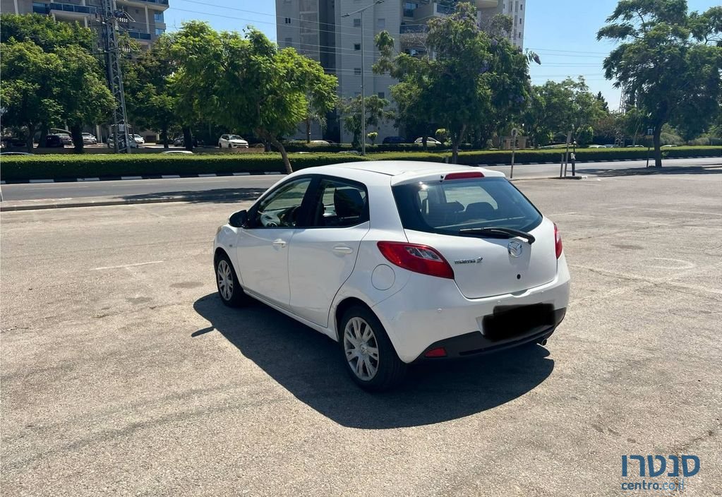 2015' Mazda 2 מאזדה photo #3