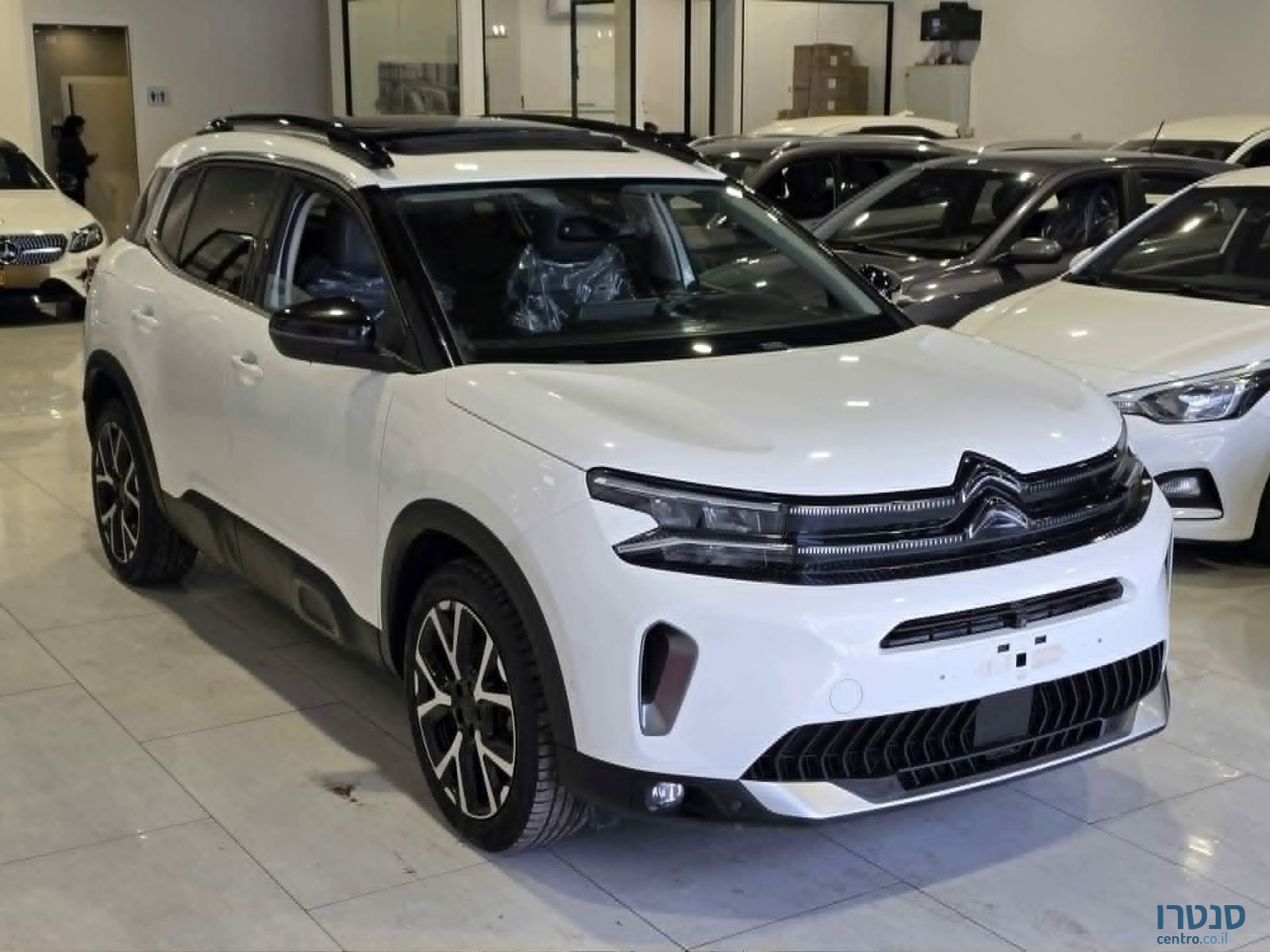 2022' Citroen C5 Aircross photo #2