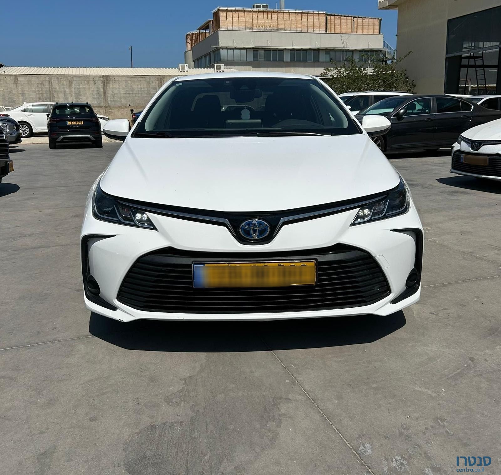 2022' Toyota Corolla טויוטה קורולה photo #2