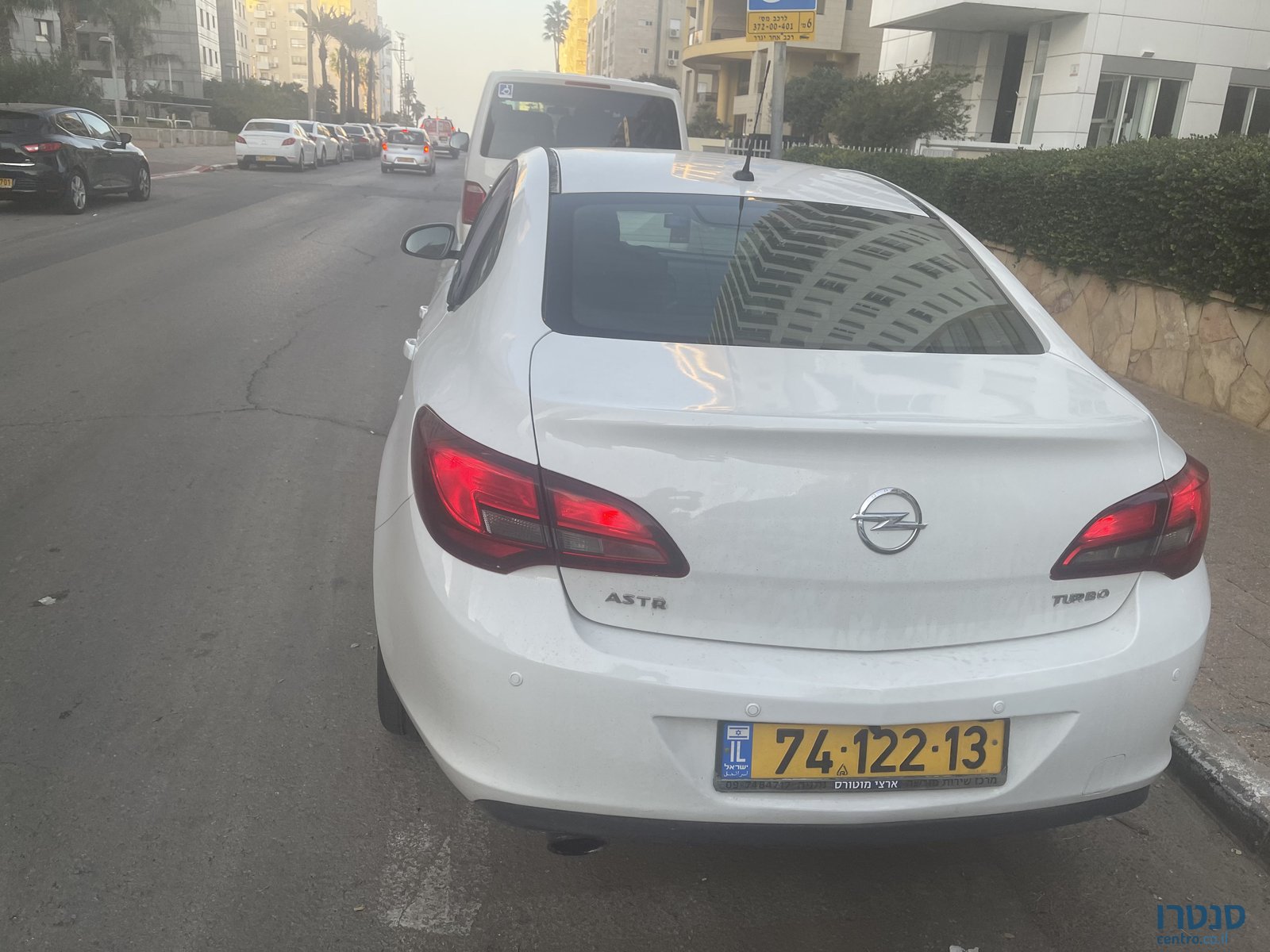 2012' Opel Astra אופל אסטרה photo #5
