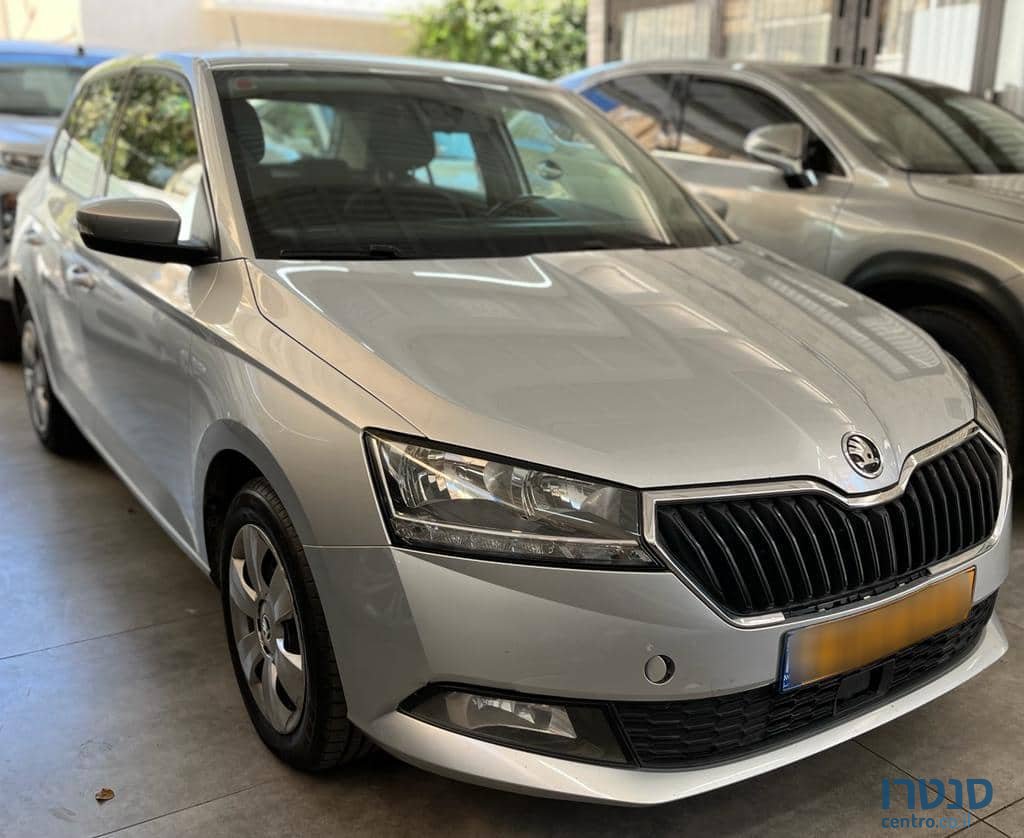 2019' Skoda Fabia photo #2