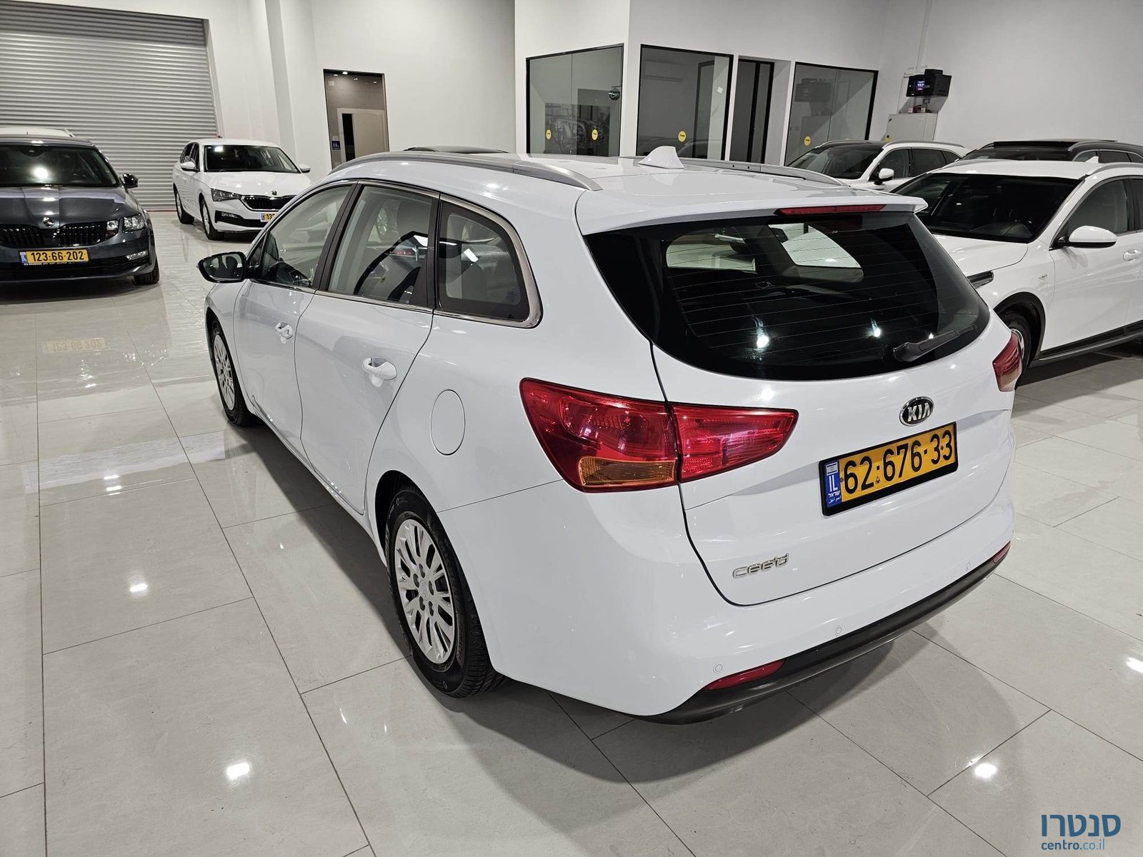 2015' Kia Ceed photo #4