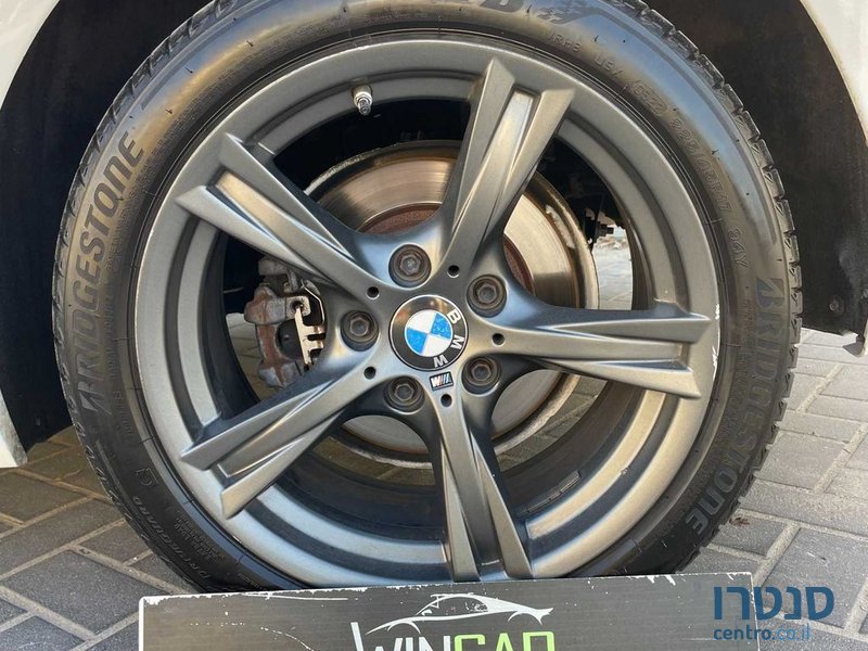 2015' BMW 1 Series ב.מ.וו סדרה 1 photo #5