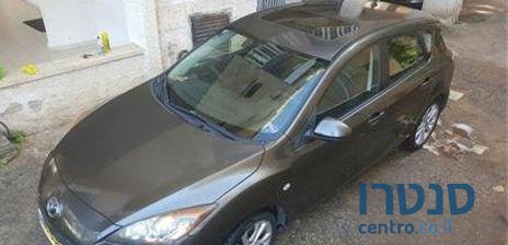 2010' Mazda 3 מאזדה 3 ספיריט photo #3