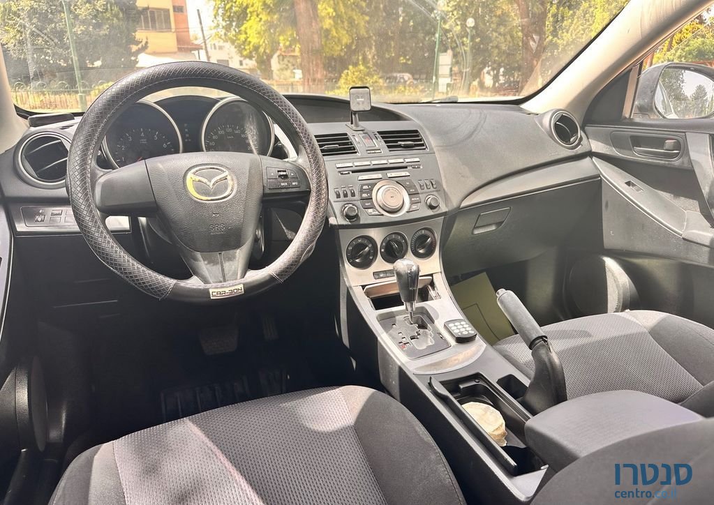 2011' Mazda 3 מאזדה photo #5