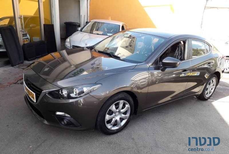 2011' Mazda 3 photo #1