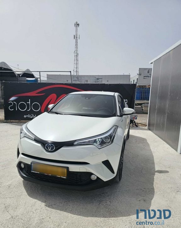 2018' Toyota C-HR טויוטה photo #2