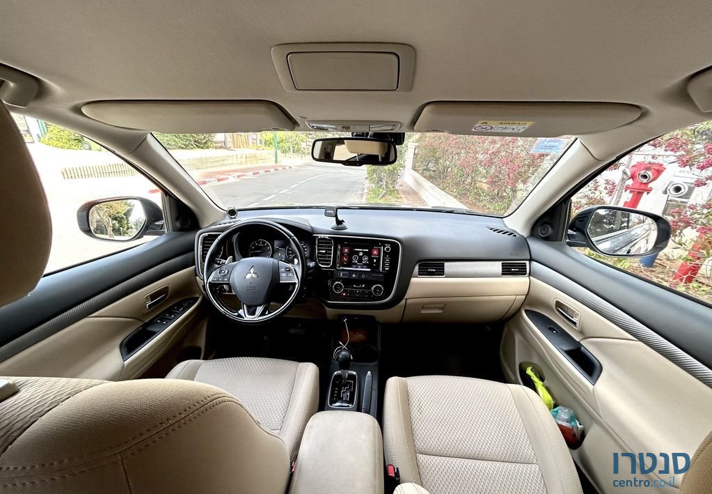 2016' Mitsubishi Outlander מיצובישי אאוטלנדר photo #3
