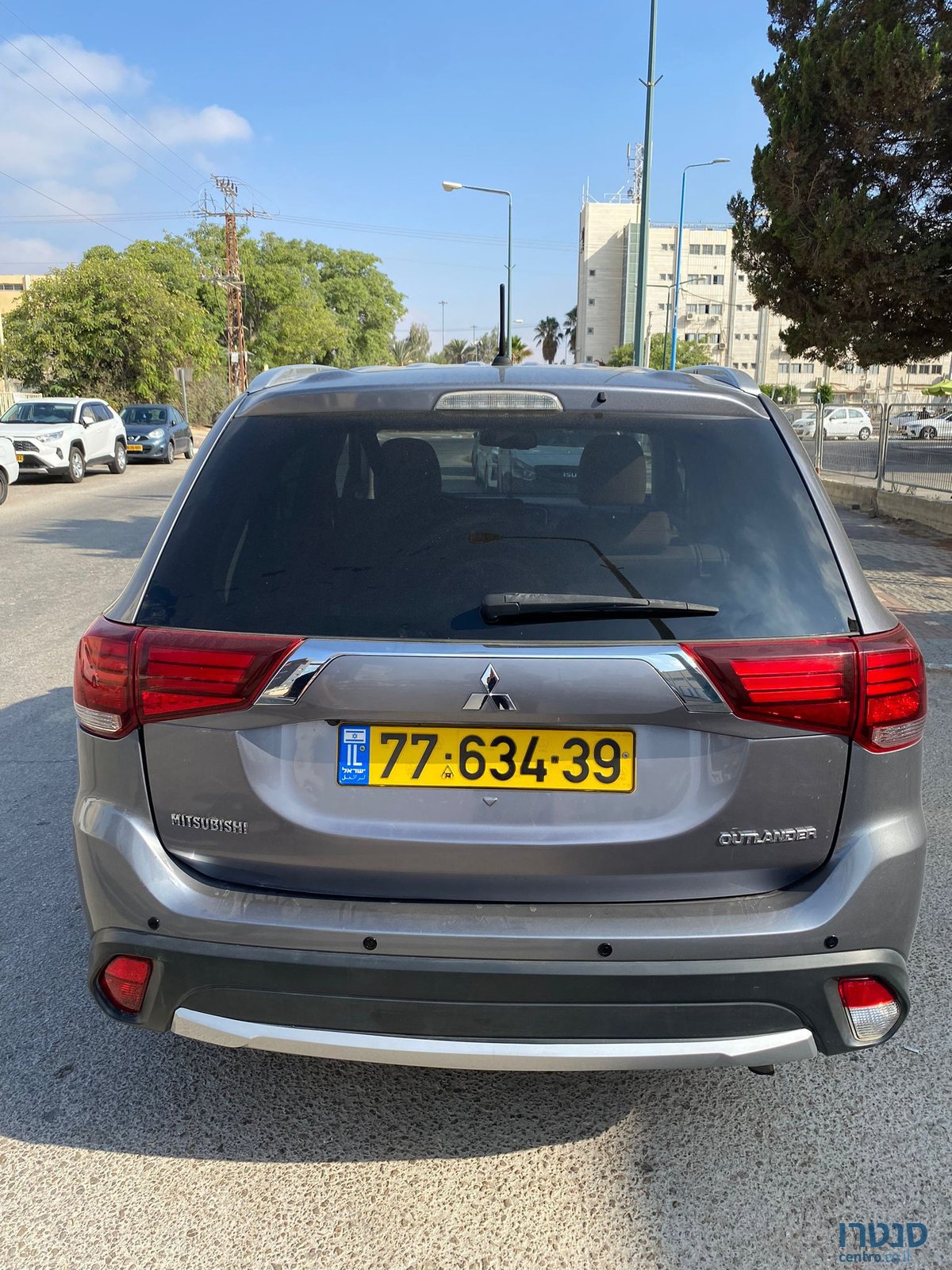 2016' Mitsubishi Outlander מיצובישי אאוטלנדר photo #2