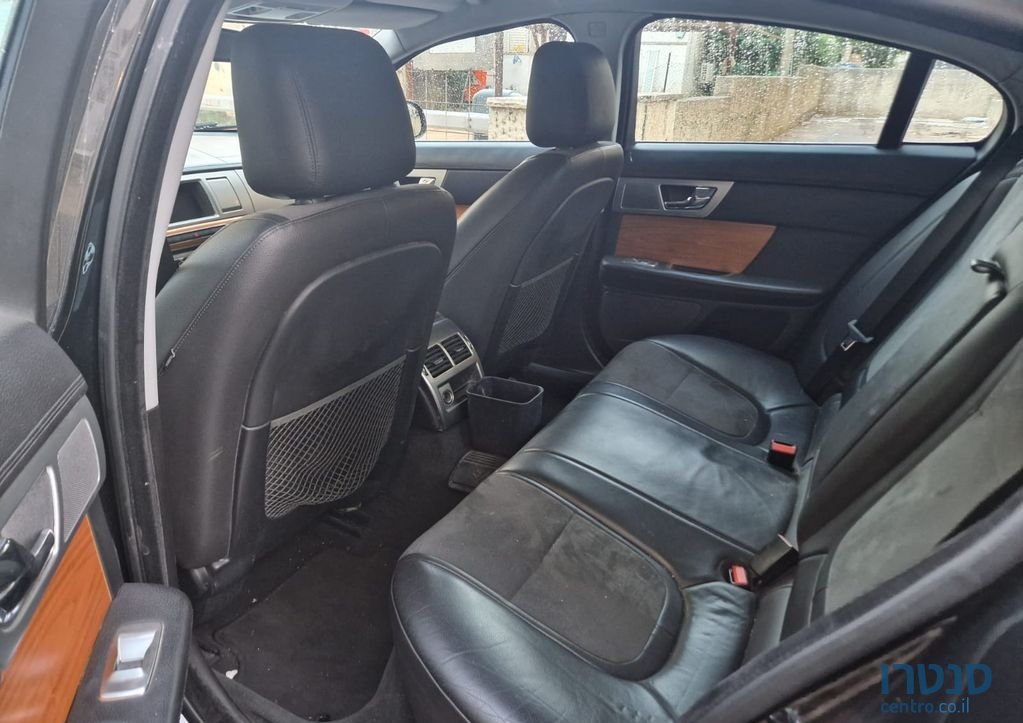 2014' Jaguar XF יגואר photo #5