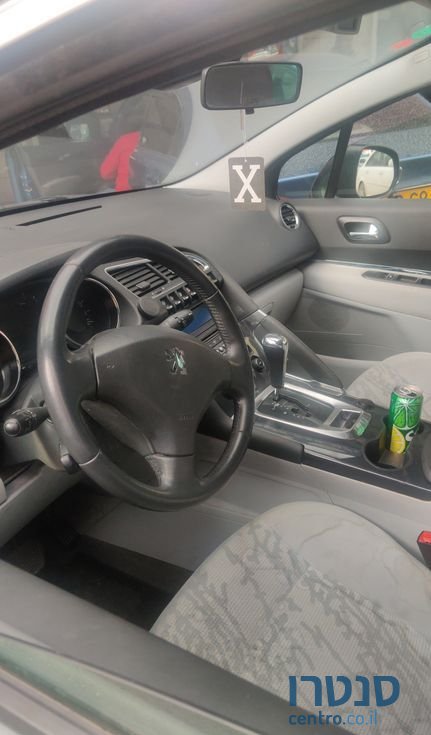 2011' Peugeot 3008 פיג'ו photo #2
