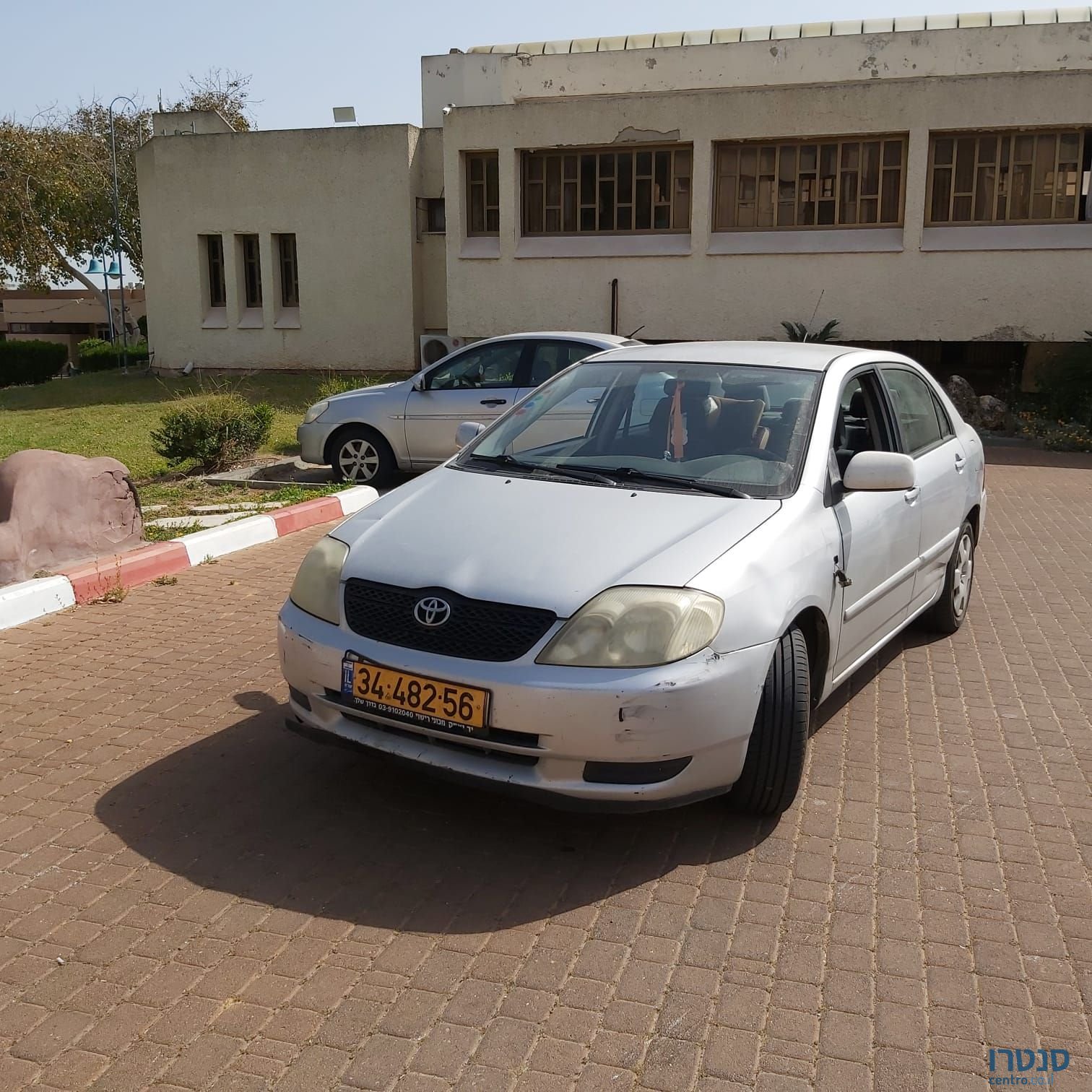 2004' Toyota Corolla טויוטה קורולה photo #1