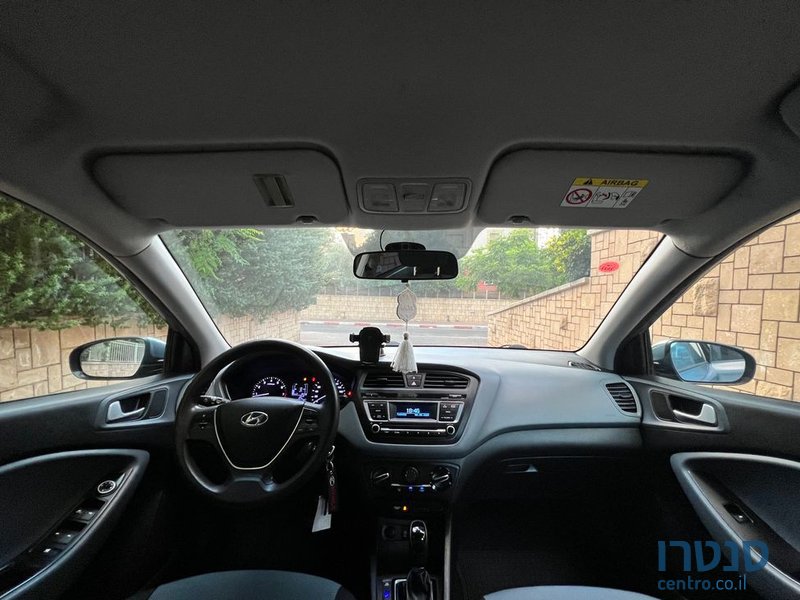 2015' Hyundai i20 יונדאי photo #5