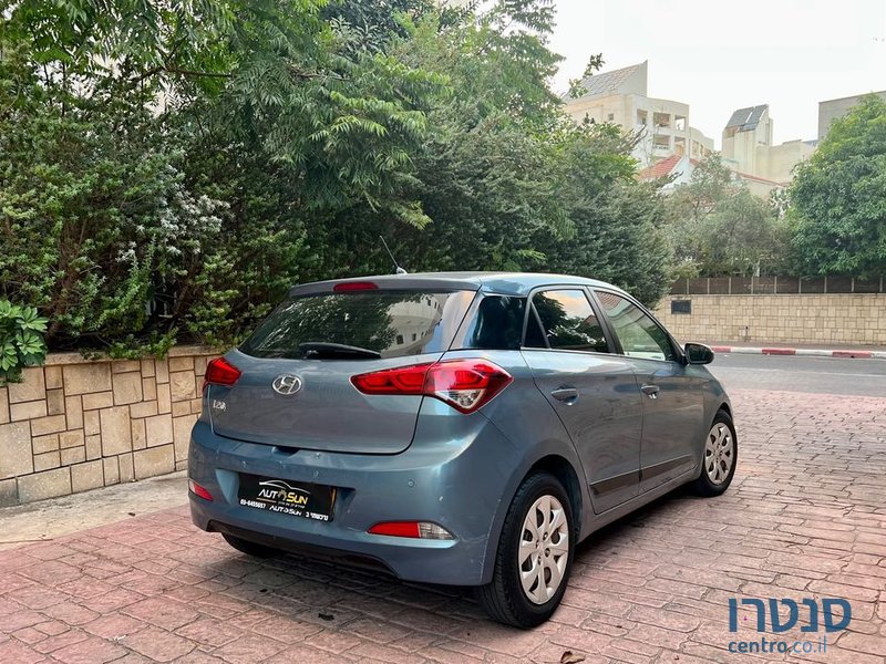 2015' Hyundai i20 יונדאי photo #6