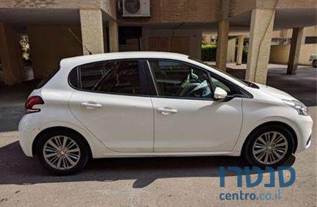 2017' Peugeot 208 פיג'ו 208 אקטיב photo #2