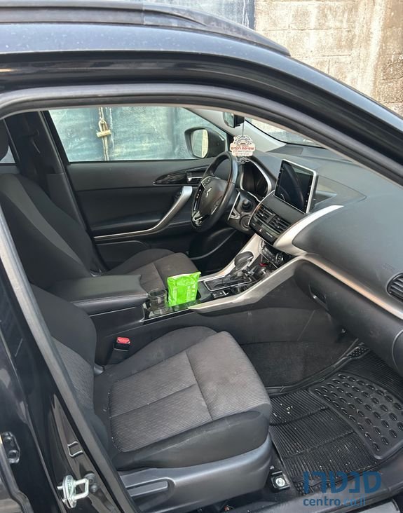 2022' Mitsubishi Eclipse מיצובישי אקליפס קרוס photo #6