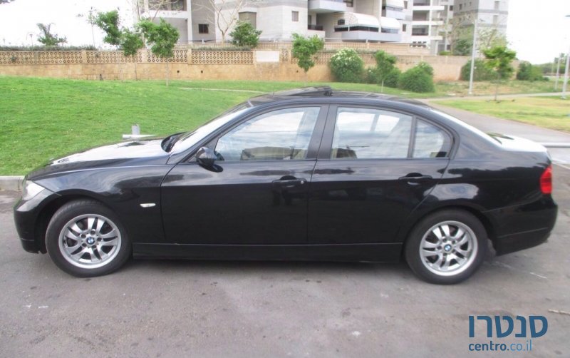 2008' BMW 320 photo #4