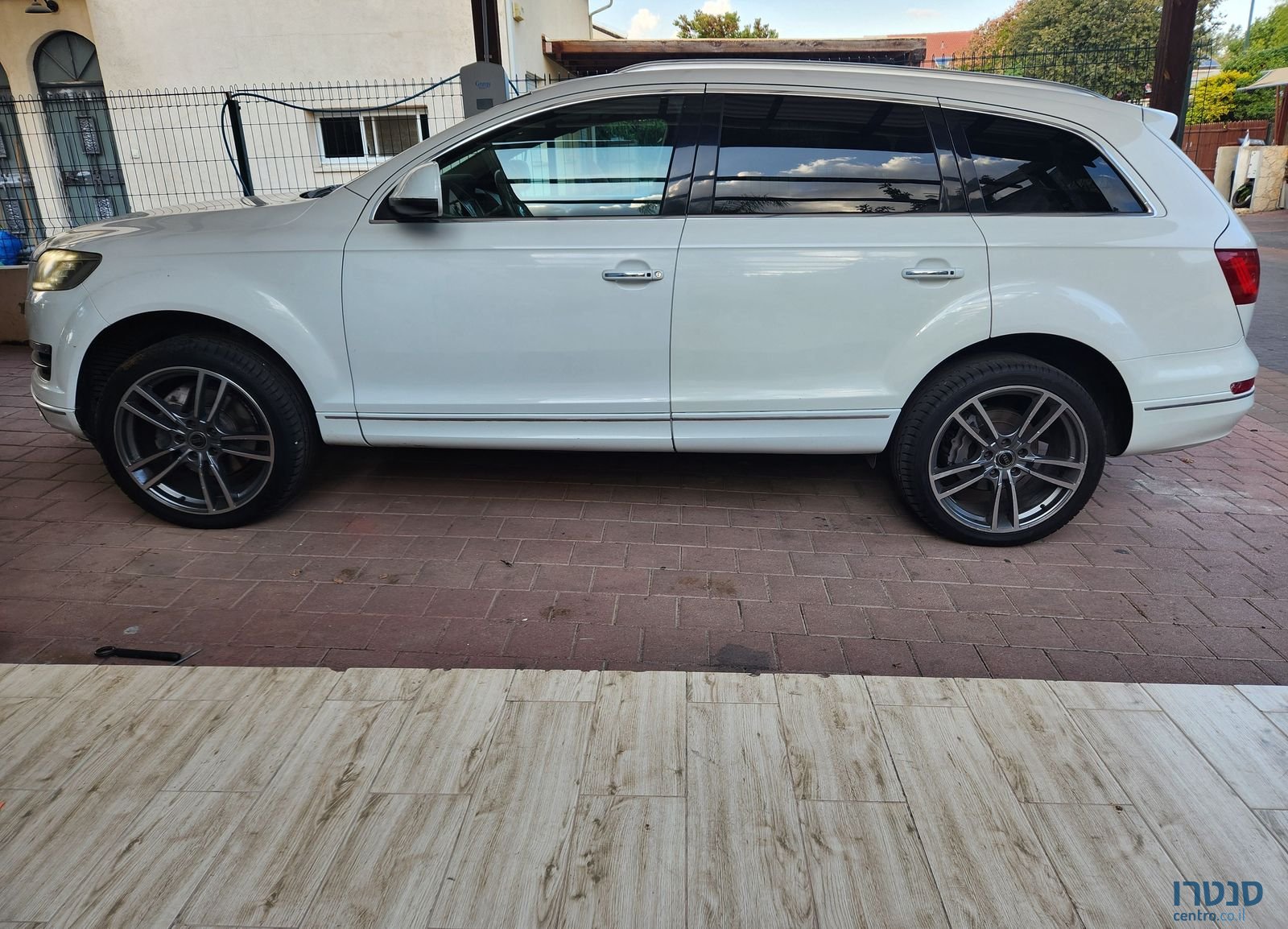 2013' Audi Q7 אאודי photo #1