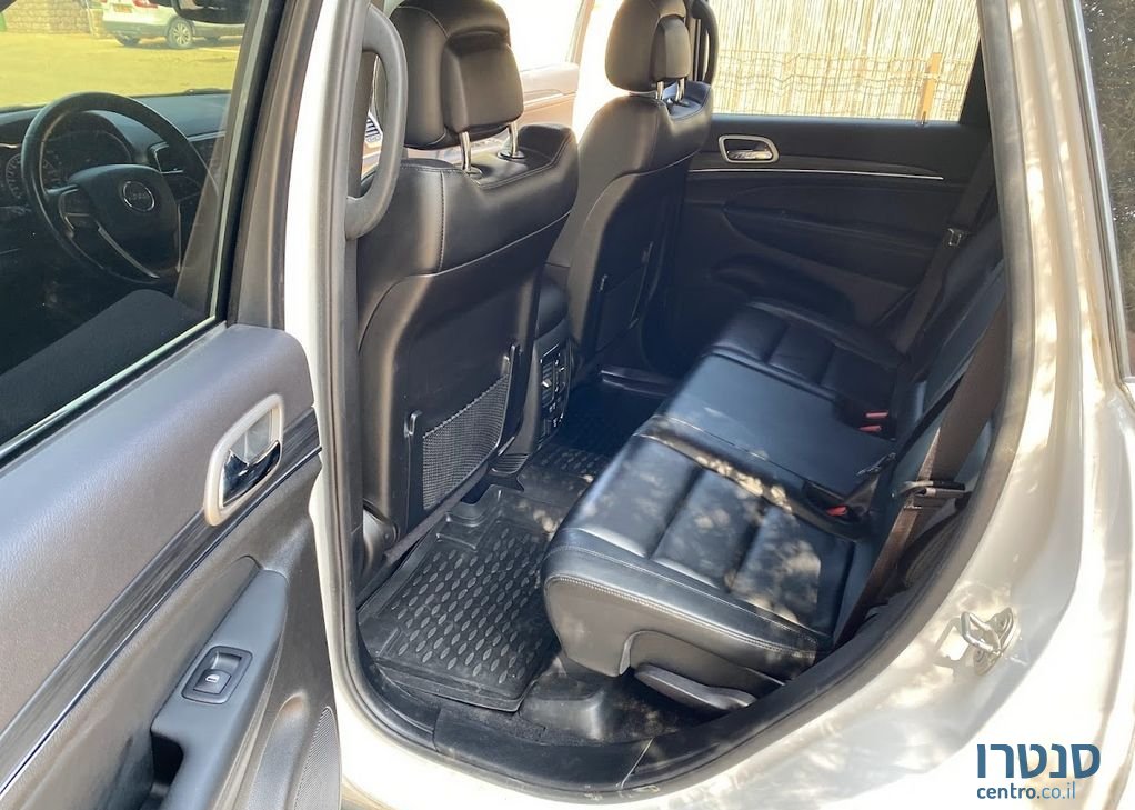 2021' Jeep Grand Cherokee ג'יפ גרנד צ'ירוקי photo #3