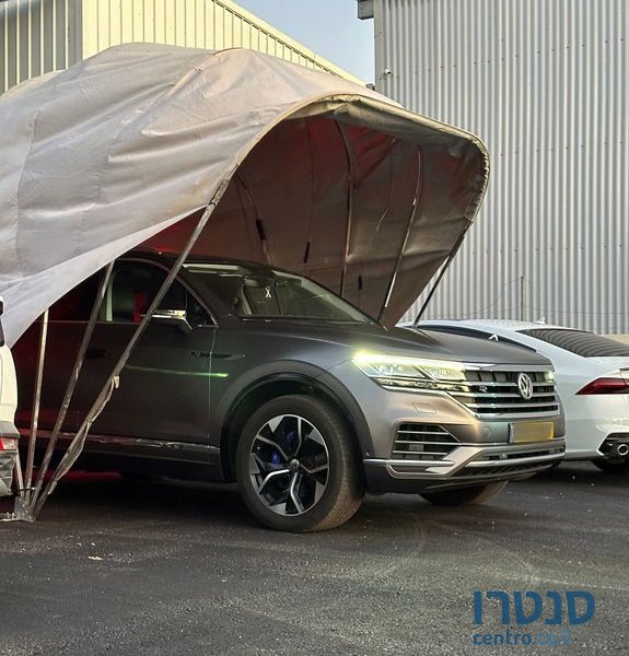 2019' Volkswagen Touareg פולקסווגן טוארג photo #5