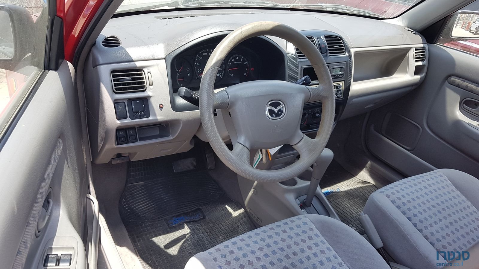 2003' Mazda Demio photo #2